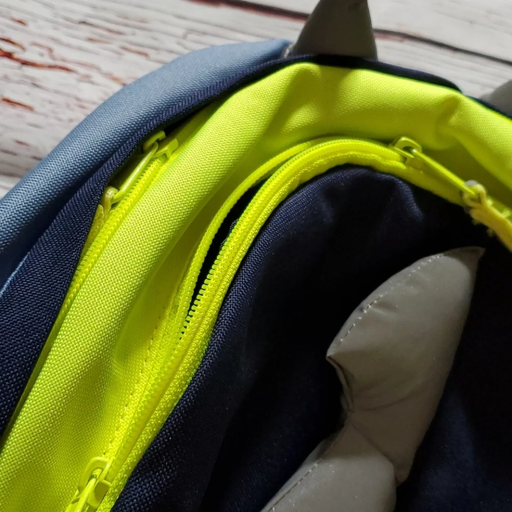 🆕️ GAP SHARK BACKPACK & MATCHING LUNCHBOX 🦈
